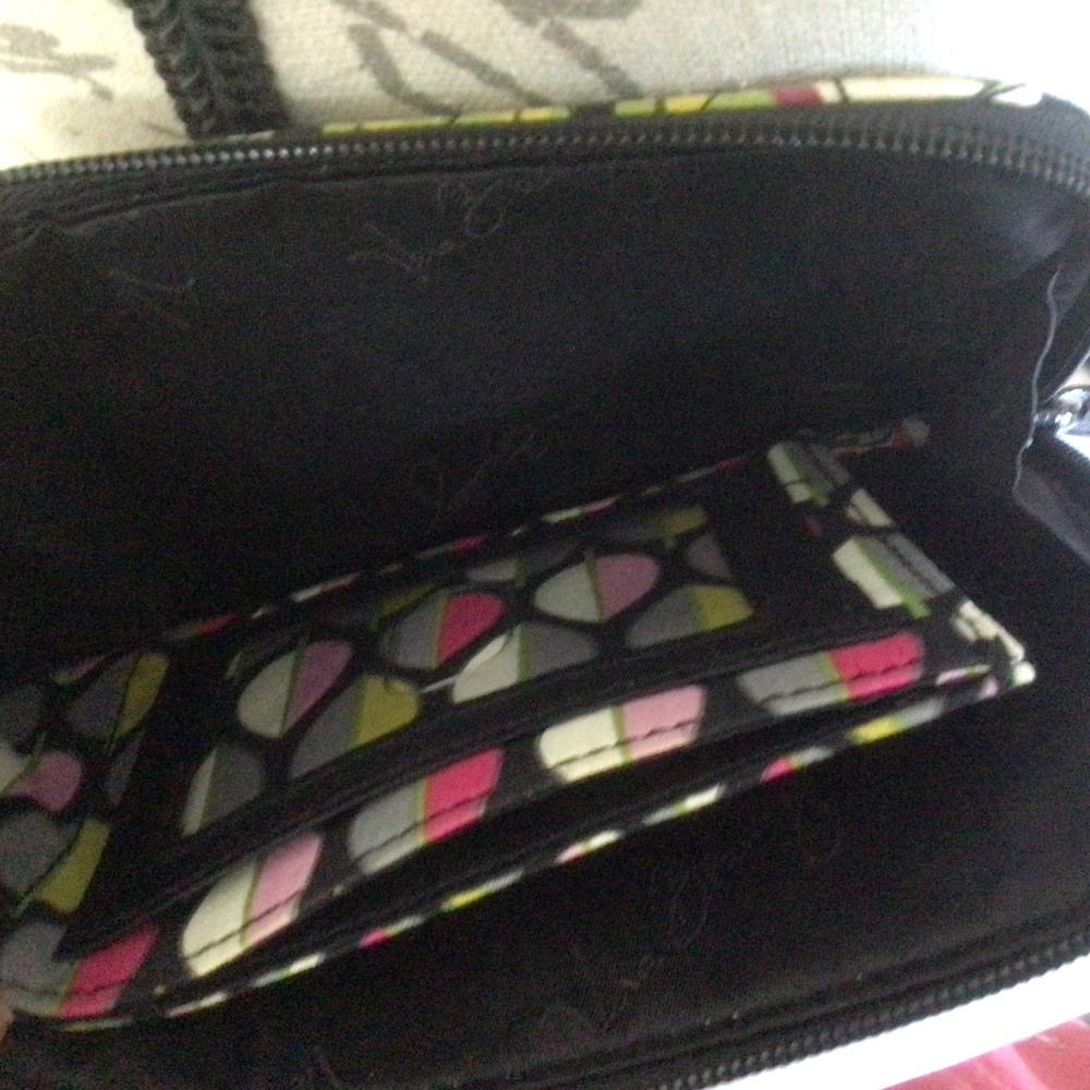 💐2/$25💐 Vera Bradley Zip Zip Wristlet Wallet Moon Blooms Print - Picture 5 of 5
